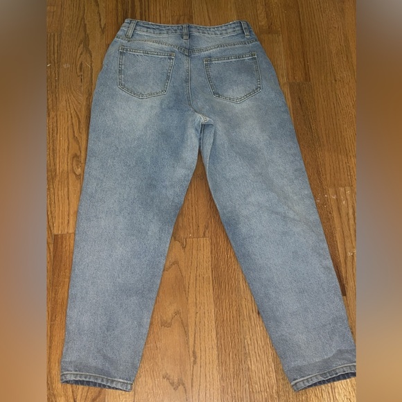 Misguided Petite Riot High Rise Mom Jeans US Size 2 WORN ONCE - Picture 4 of 10